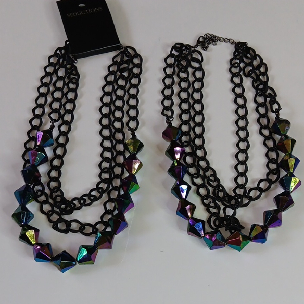 Necklaces Geometric Design